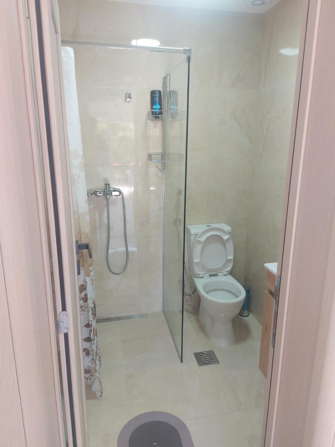 Rooms Lida & Friendly Home พลาฟ ภายนอก รูปภาพ