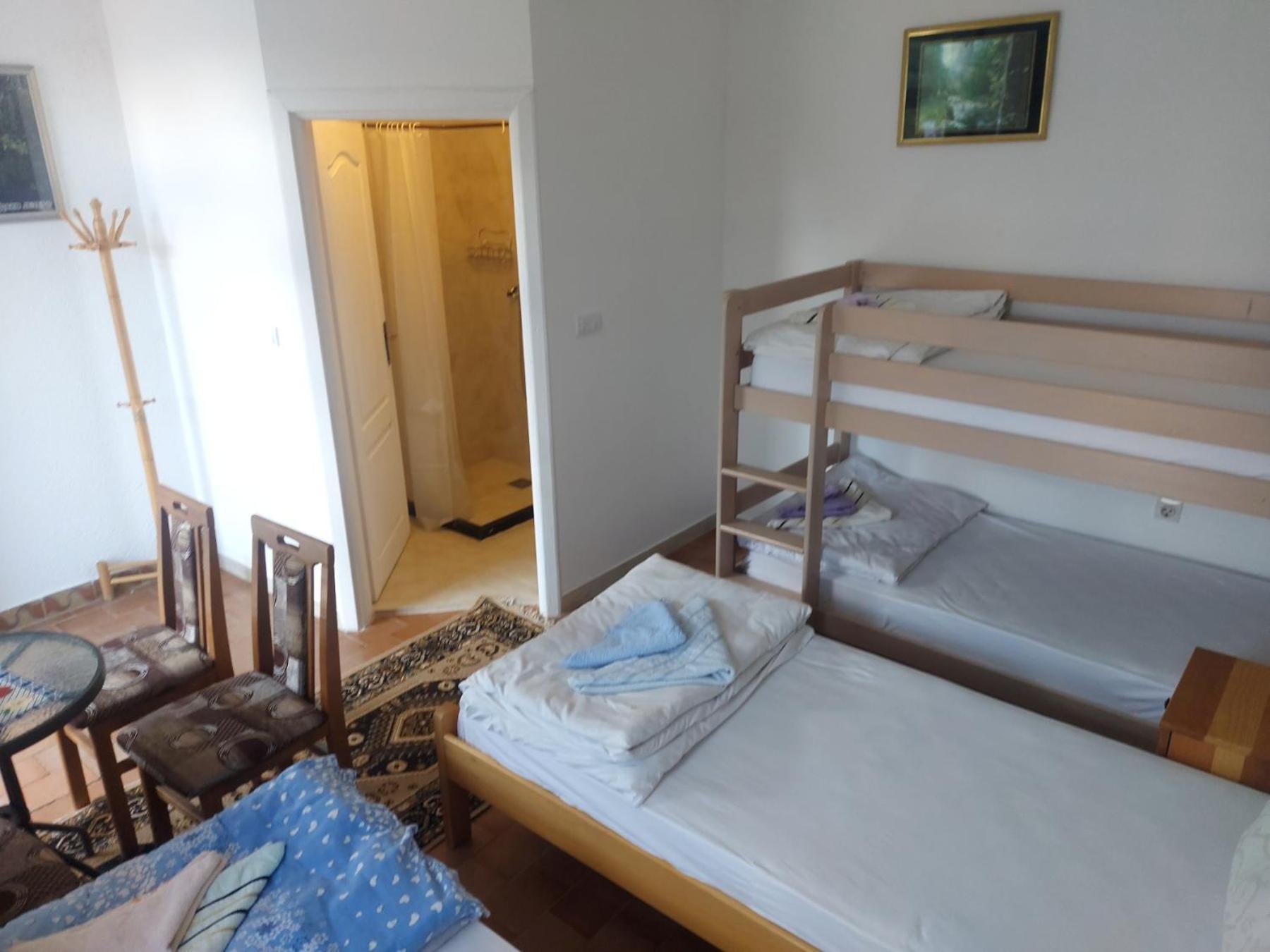 Rooms Lida & Friendly Home พลาฟ ภายนอก รูปภาพ