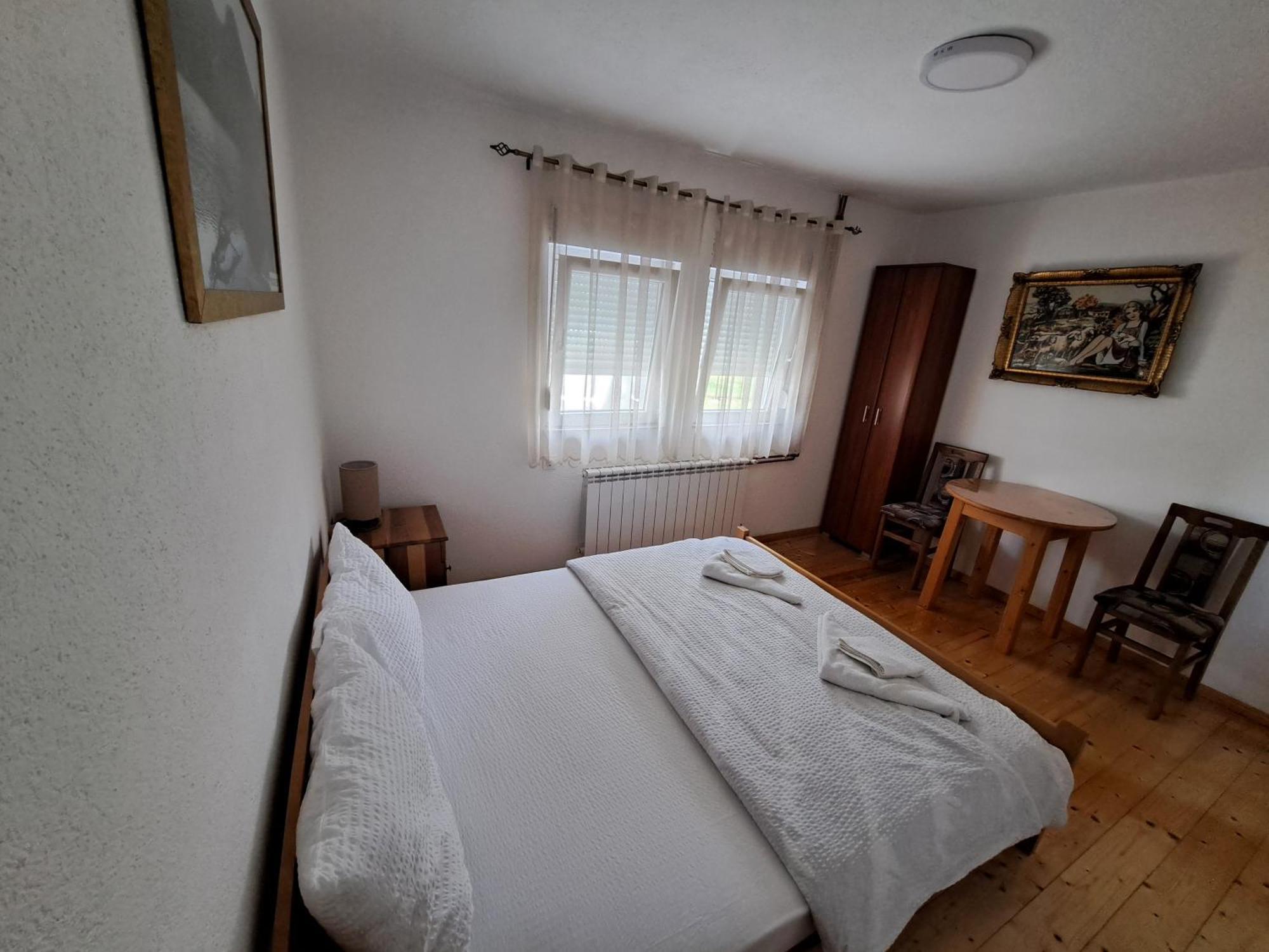Rooms Lida & Friendly Home พลาฟ ภายนอก รูปภาพ