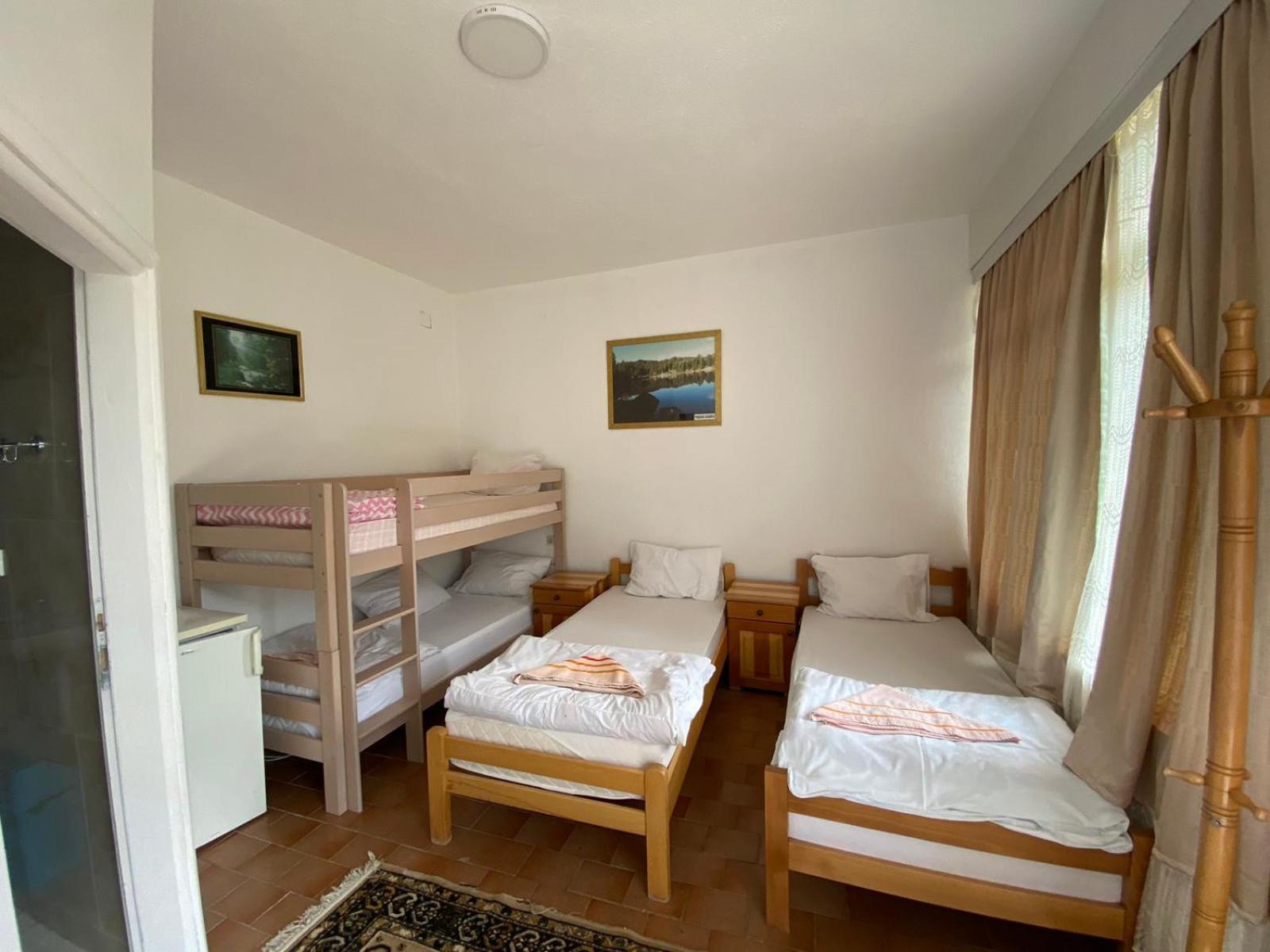 Rooms Lida & Friendly Home พลาฟ ห้อง รูปภาพ
