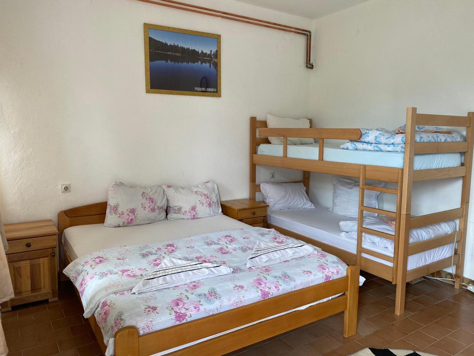 Rooms Lida & Friendly Home พลาฟ ห้อง รูปภาพ